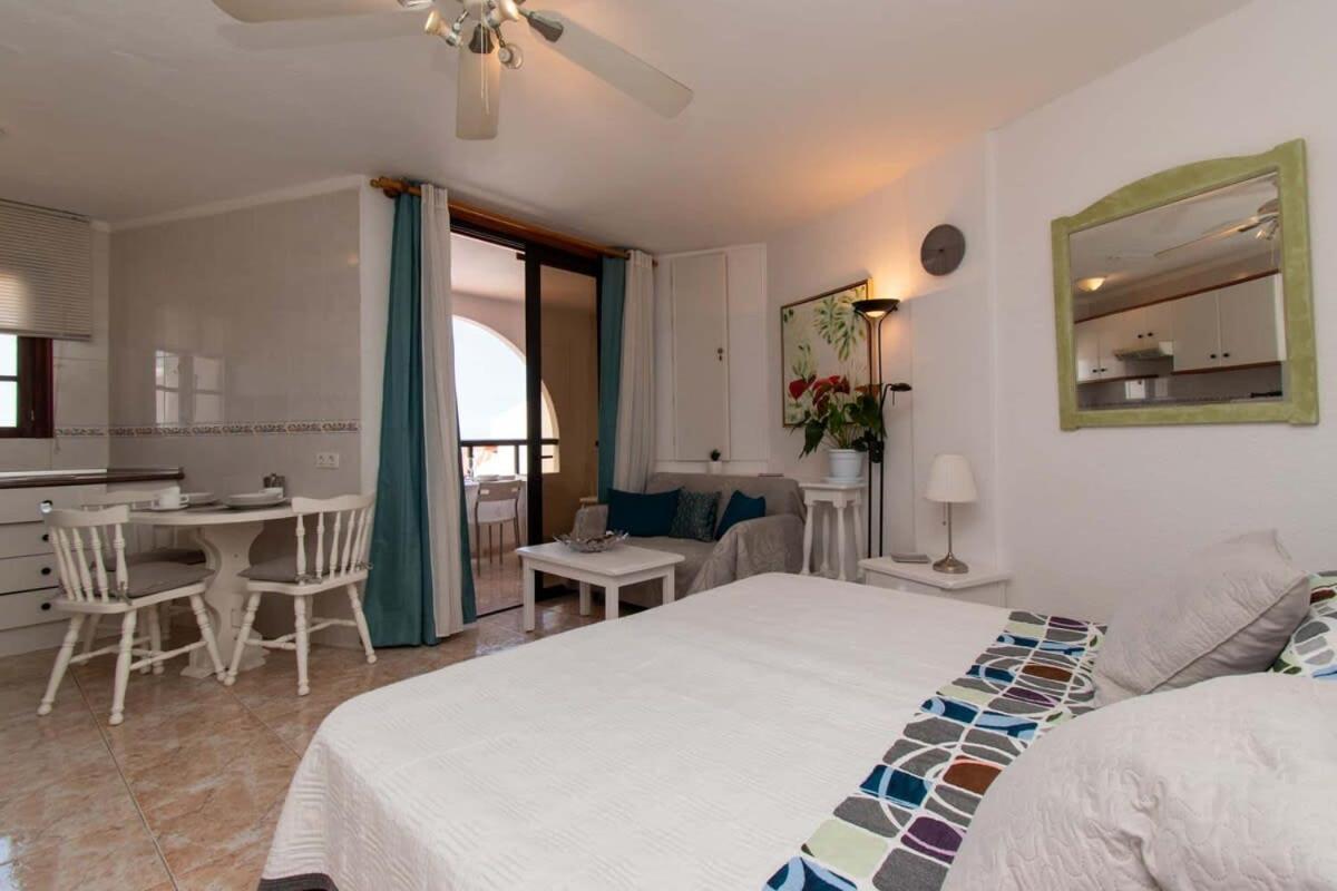 Parque Santiago II 269 - Studio With Sea And Pool Views Плая де лас Америкас Екстериор снимка