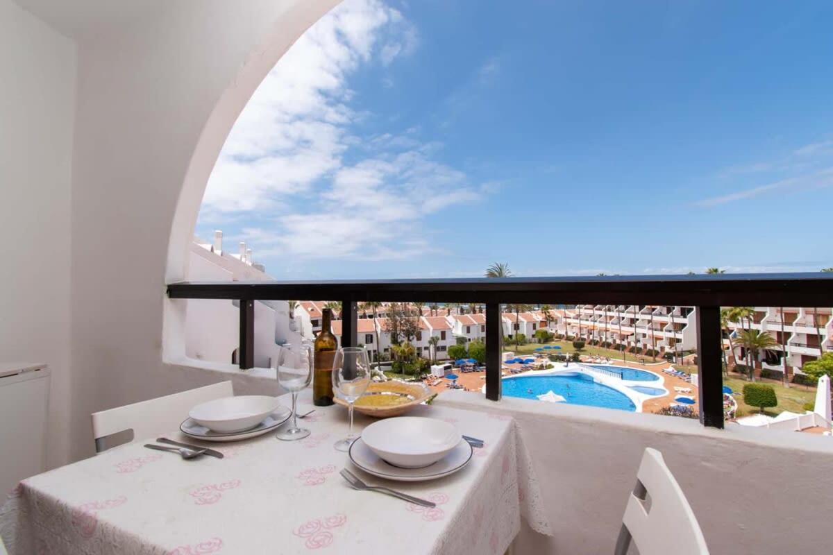 Parque Santiago II 269 - Studio With Sea And Pool Views Плая де лас Америкас Екстериор снимка