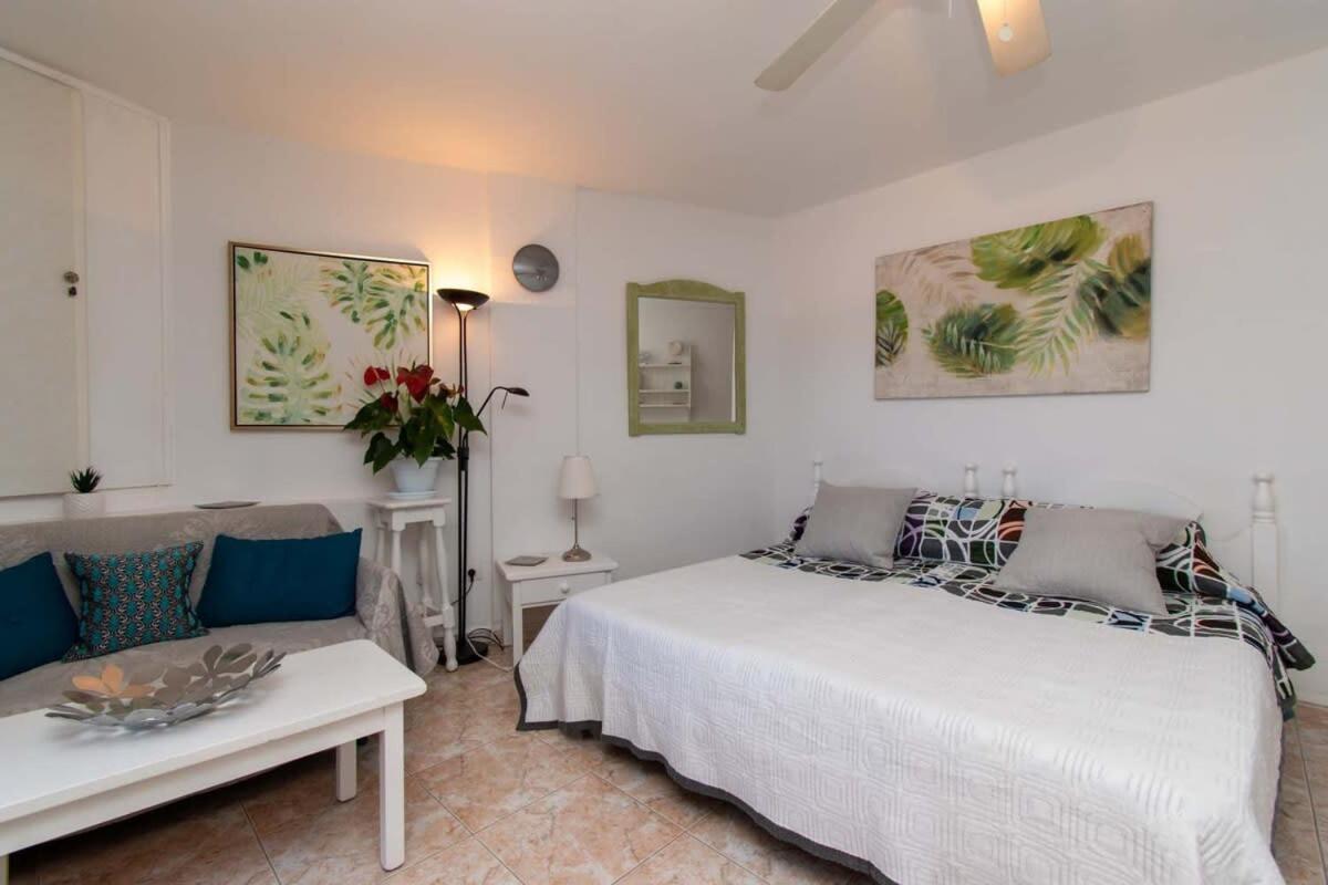 Parque Santiago II 269 - Studio With Sea And Pool Views Плая де лас Америкас Екстериор снимка